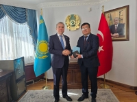Президент и председатели Ассоциации медиаторов тюркского мира (TDAB) из Азербайджана и Казахстана, Надир Адилов и Жандильда Жакупов, прибыли в нашу страну с рабочим визитом для участия в мероприятиях TDAB.
